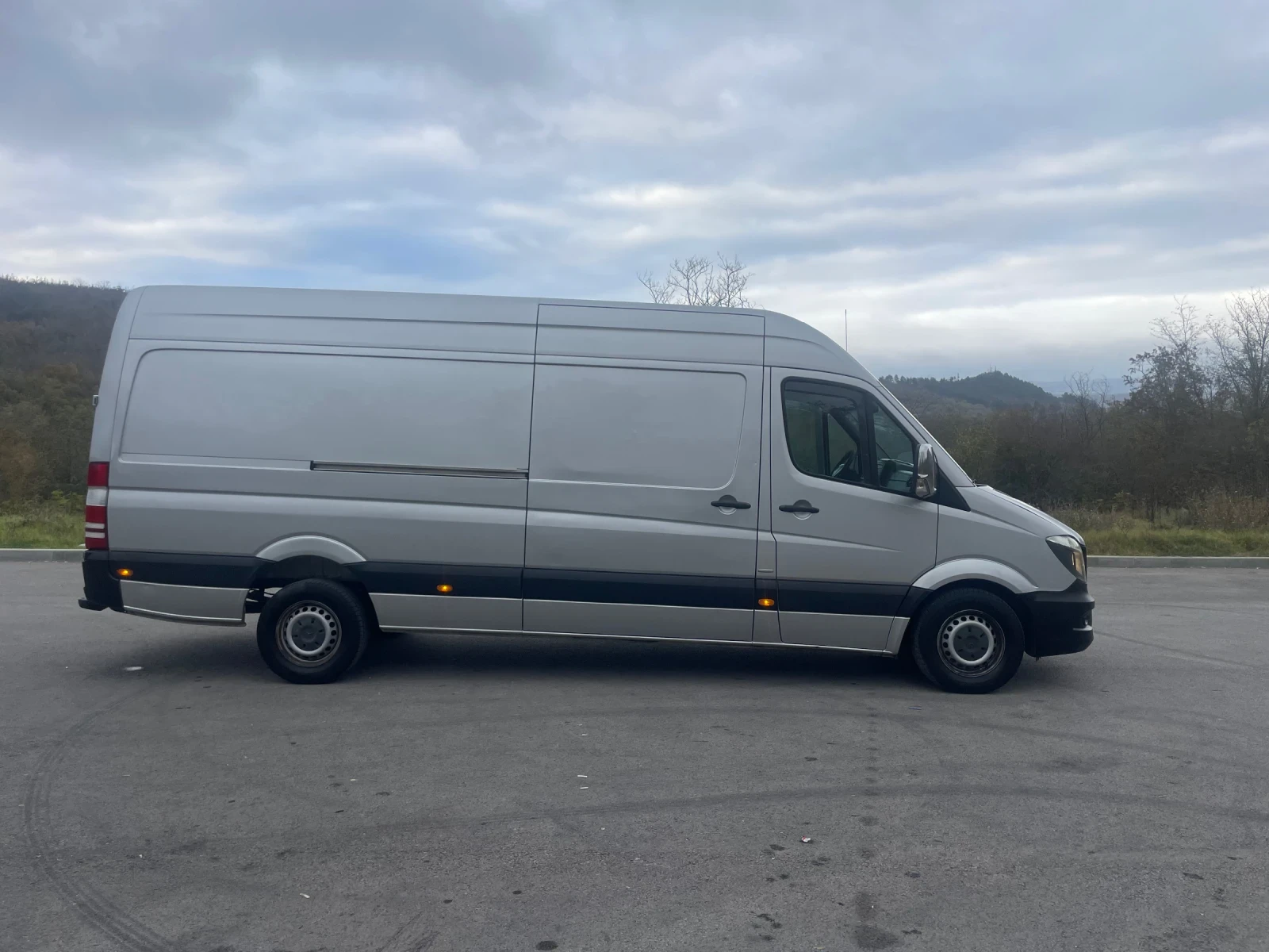 Mercedes-Benz Sprinter 319  - изображение 2