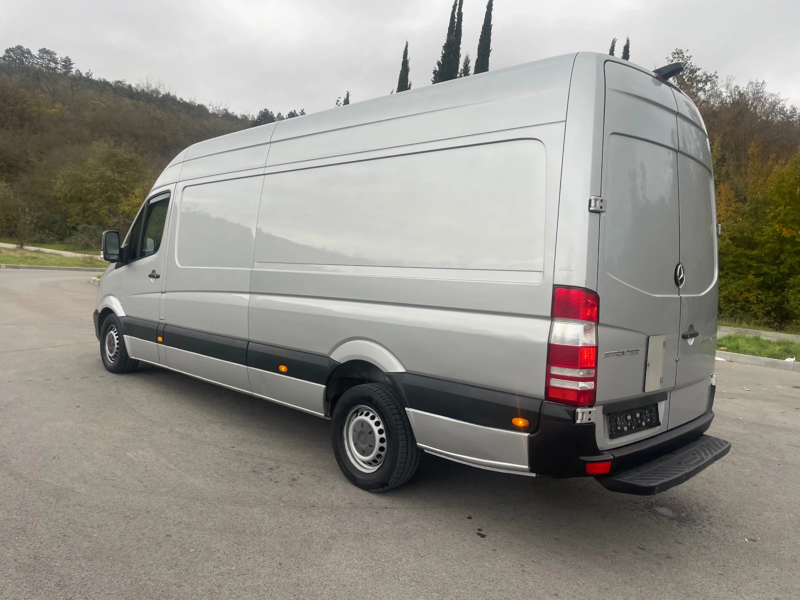 Mercedes-Benz Sprinter 319  - изображение 7