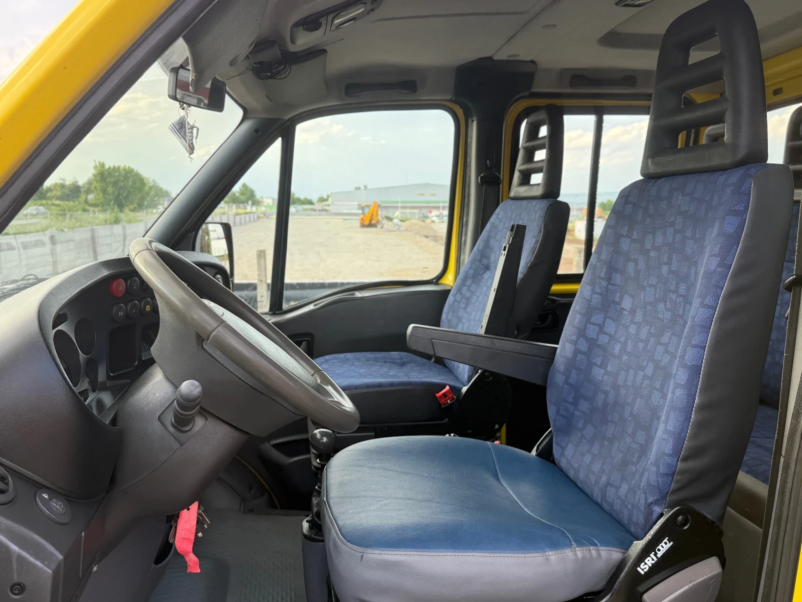 Iveco Daily 40C17 KAT Б 3.5Т КЛИМА, снимка 8 - Бусове и автобуси - 54703100