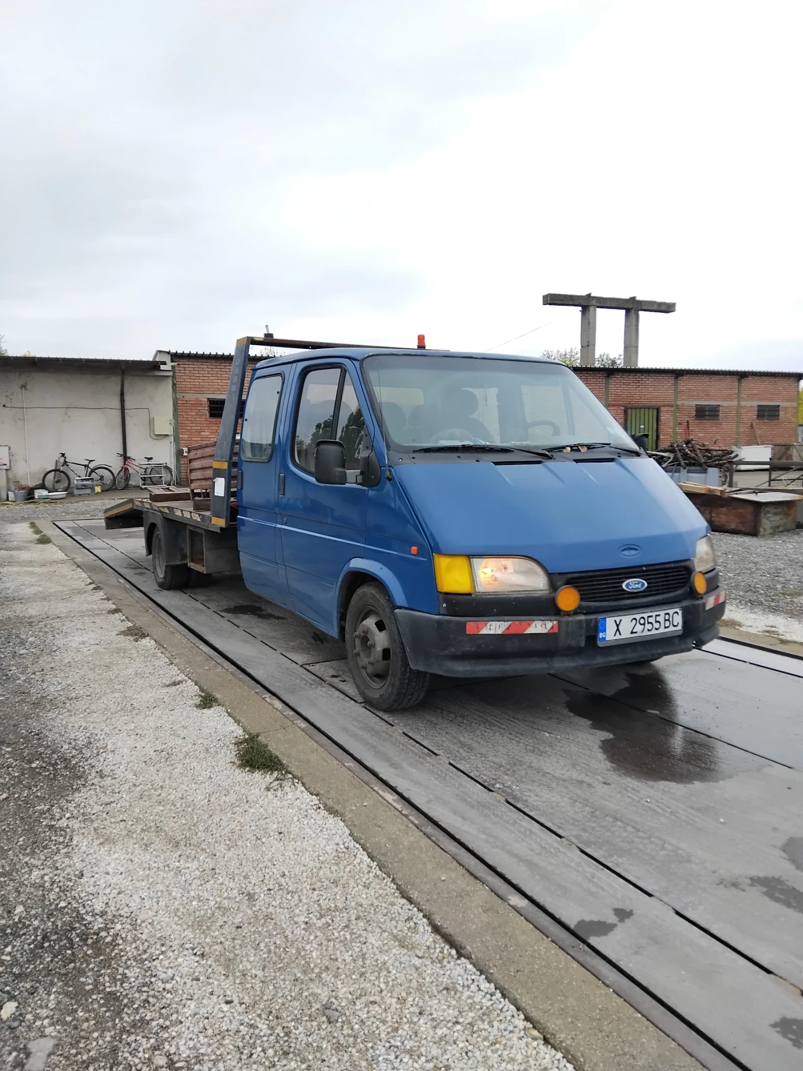 Ford Transit, снимка 2 - Камиони - 56511911