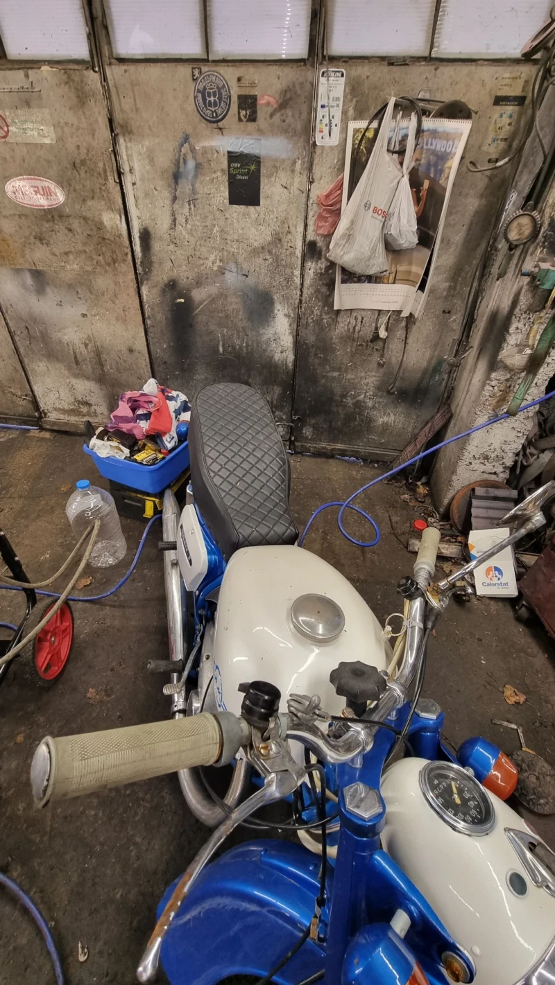 Иж Планета 350, снимка 3 - Мотоциклети и мототехника - 52648789