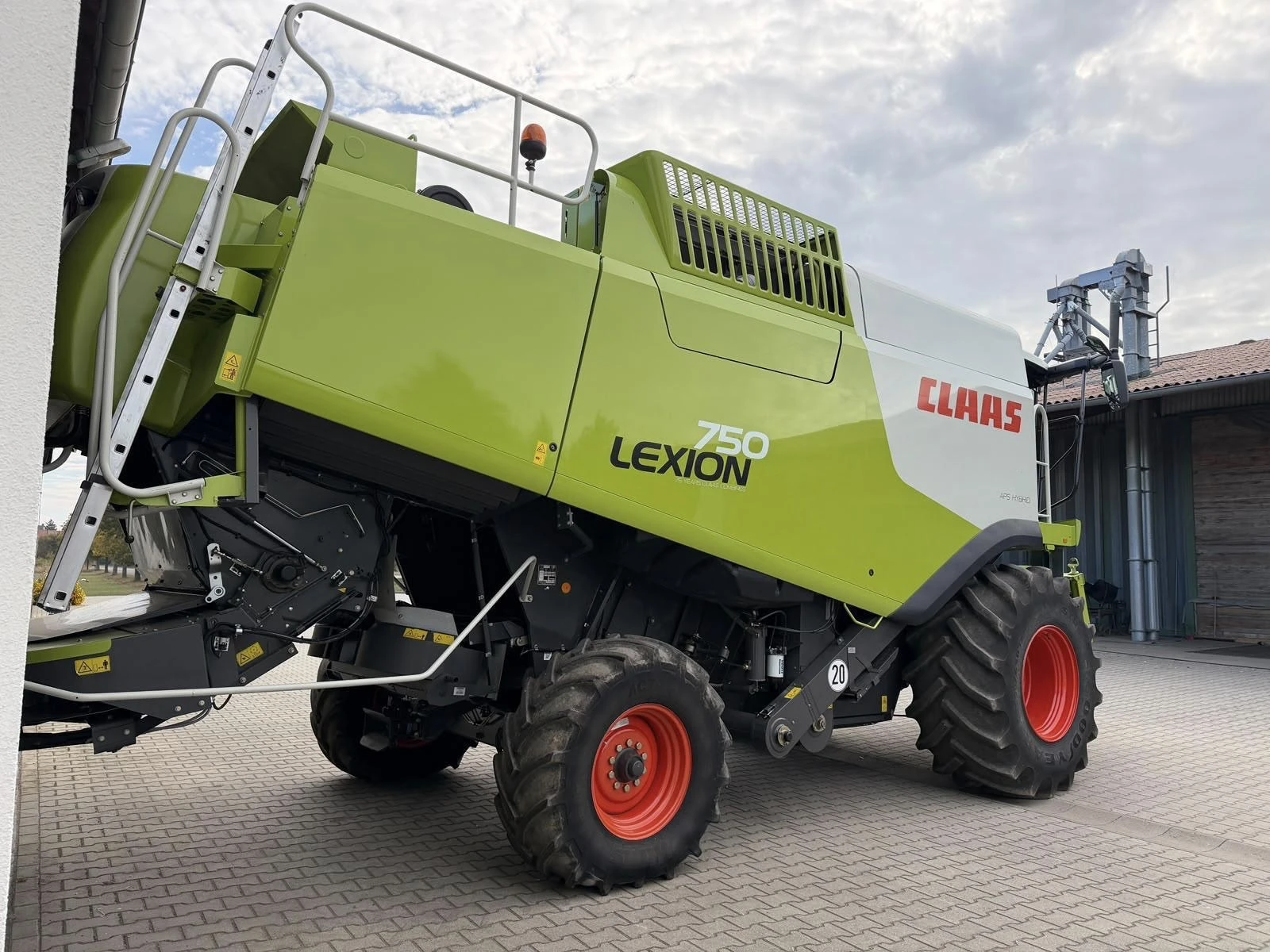 ������� Claas LEXION 750 + CLAAS VARIO 750 ������ | Mobile.bg � ����������� 2