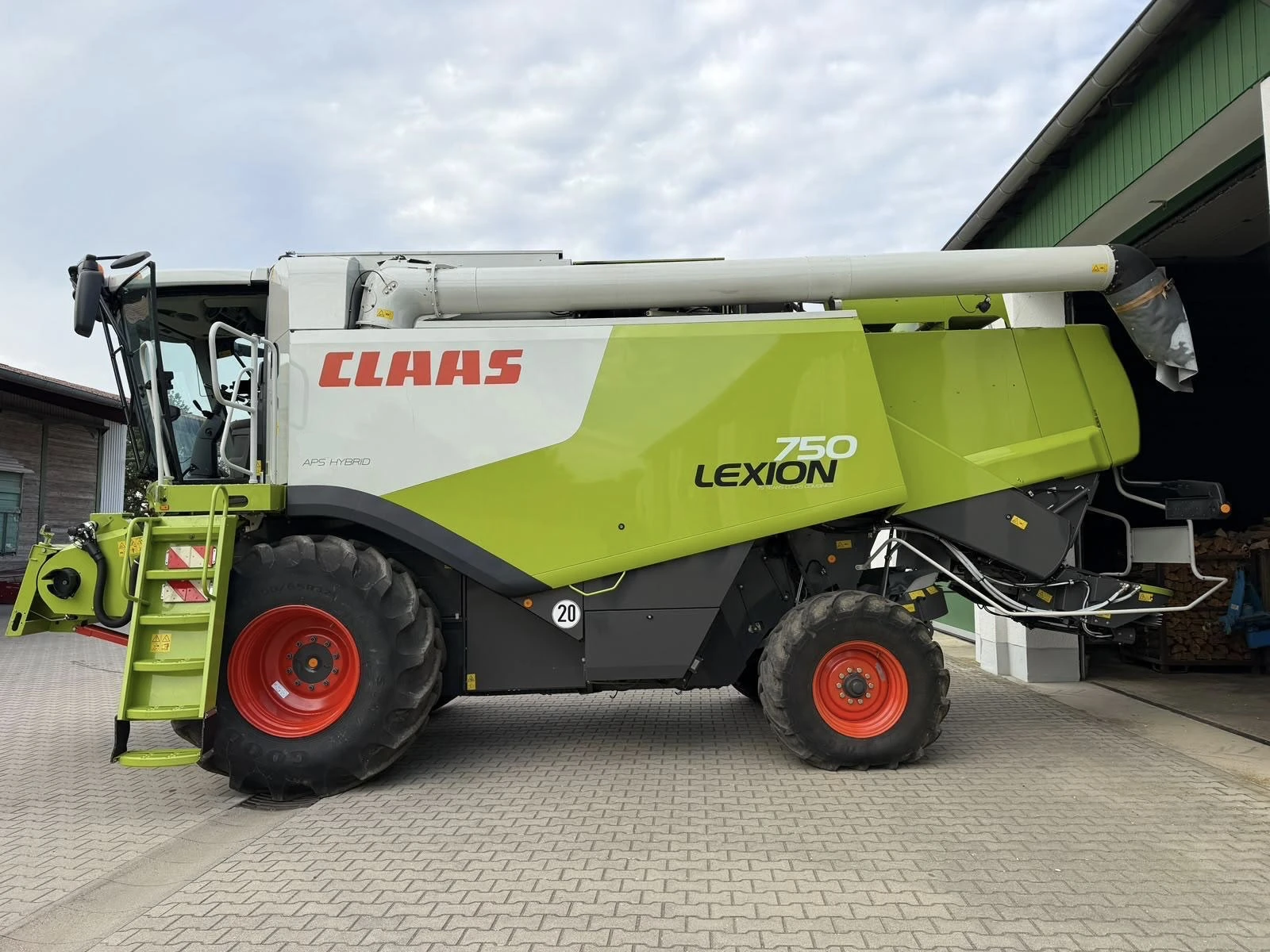 ������� Claas LEXION 750 + CLAAS VARIO 750 ������ | Mobile.bg � ����������� 3
