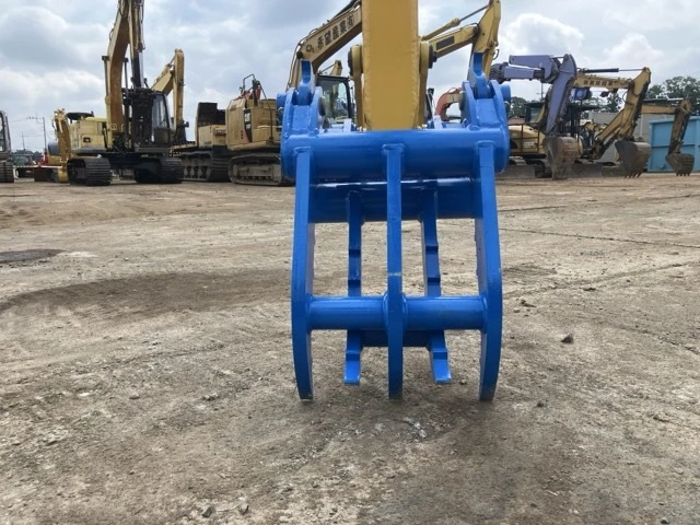 Багер Komatsu 2 тона / ПЕРФЕКТЕН / ИЗВОДИ ЗА ЧУК / ОЧАКВАН ВНОС, снимка 11 - Индустриална техника - 55957441
