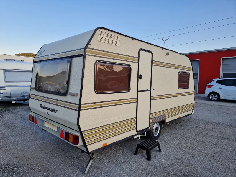 Каравана TEC 4 МЕСТА ФОРСЕЛТ , снимка 4 - Каравани и кемпери - 52231162