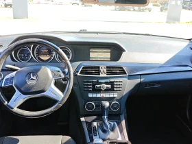 Mercedes-Benz C 200 Седан, снимка 7