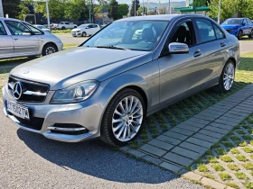 Mercedes-Benz C 200 Седан, снимка 2