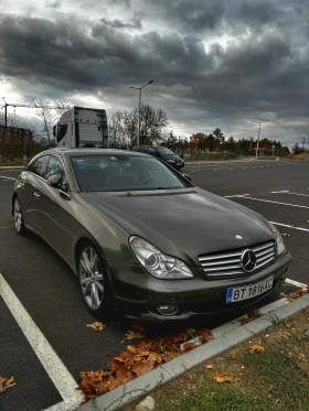  Mercedes-Benz CLS 32...