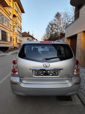 Toyota Corolla verso 2.2 D4D/136 p.s. Facelift, снимка 8