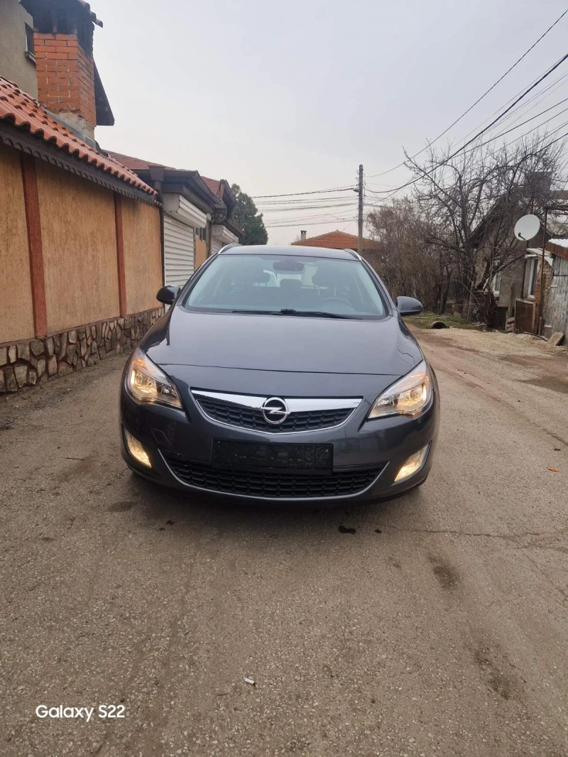 Opel Astra 1.7 CDTI-COSMO, снимка 3 - Автомобили и джипове - 47056683