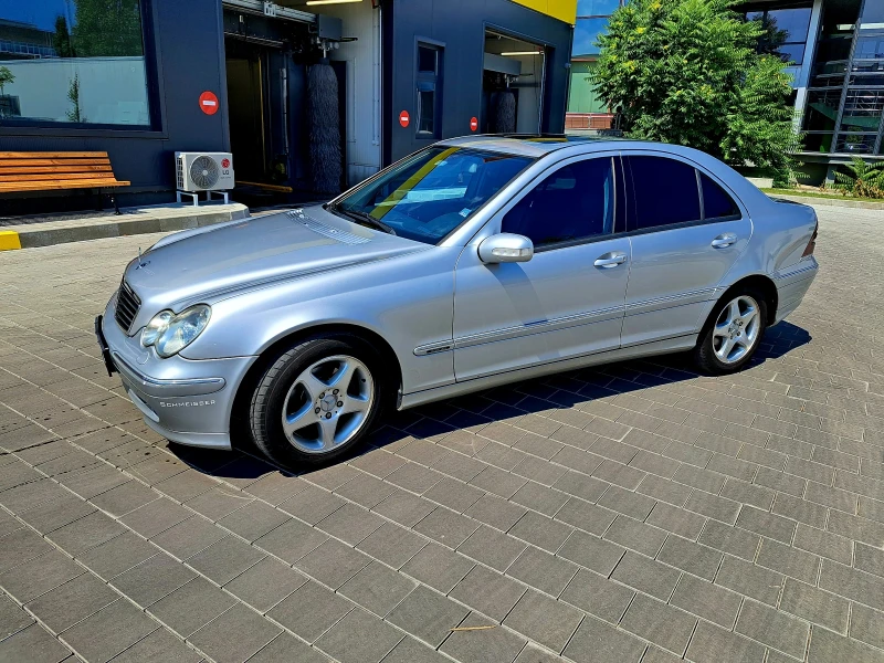 Mercedes-Benz C 220, снимка 2 - Автомобили и джипове - 47222375