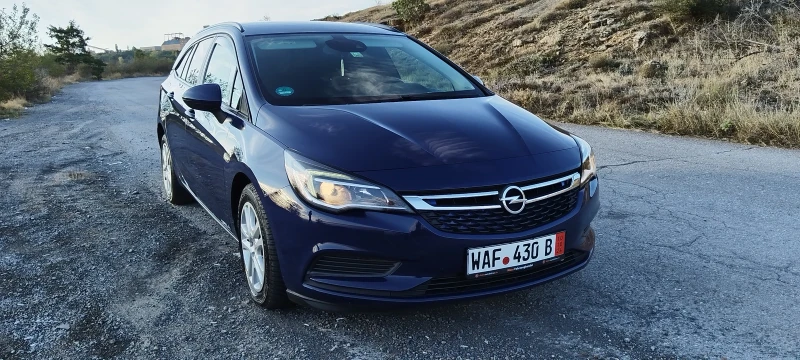 Opel Astra, снимка 8 - Автомобили и джипове - 48239890