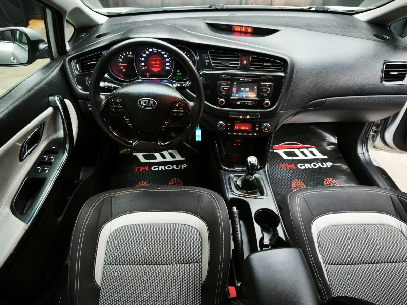 Kia Ceed 1.6 CRDI 6c.k E5B, снимка 8 - Автомобили и джипове - 50796285