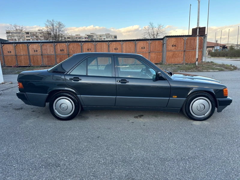 Mercedes-Benz 190 1.8i 143000км Италия Климатик, снимка 8 - Автомобили и джипове - 48057251