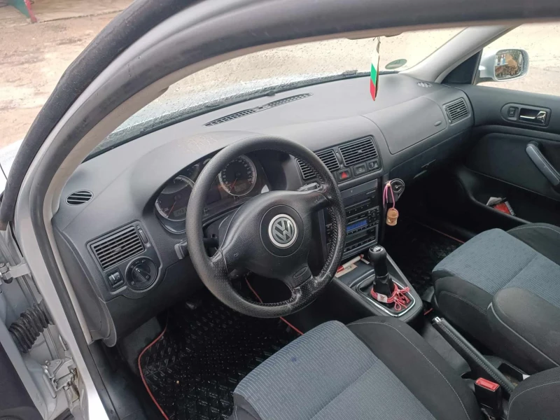 VW Golf, снимка 8 - Автомобили и джипове - 52284139