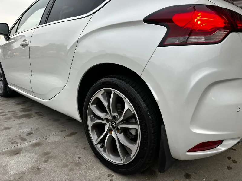 Citroen DS4 Бяла перла//Automatic//, снимка 8 - Автомобили и джипове - 52448745
