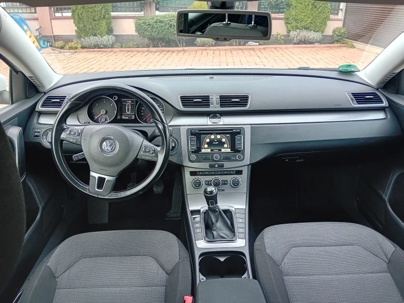 VW Passat 2.0TDI, снимка 6 - Автомобили и джипове - 52481192