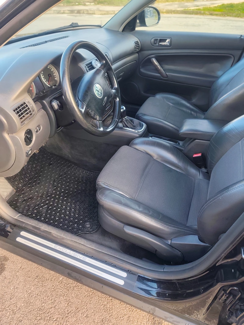 VW Passat 1.8T, снимка 10 - Автомобили и джипове - 52629946