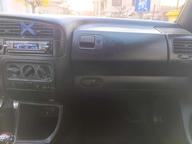 VW Golf GTI 150hp, Уникат, в перфектно състояние! ABF, снимка 12 - Автомобили и джипове - 52857773