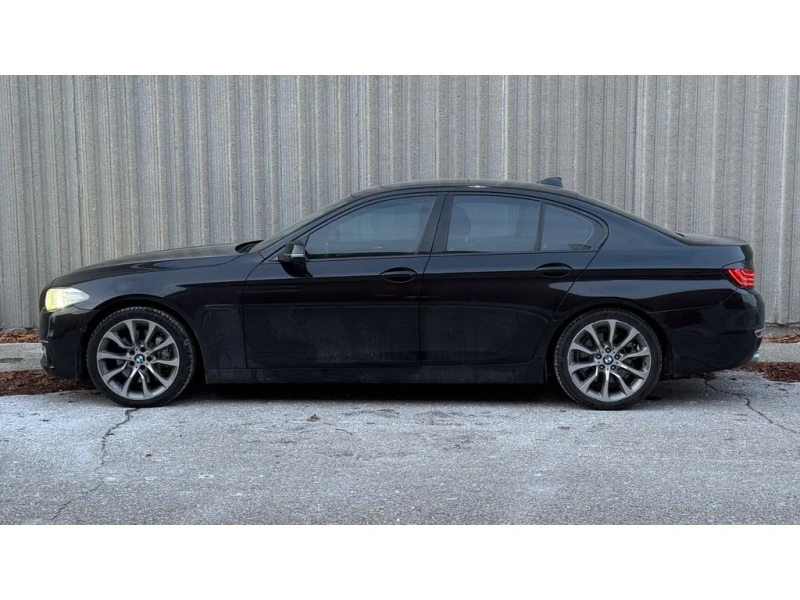 BMW 535 * 4dr Sdn 535d xDrive AWD * CARFAX * ЦЕНА ДО БГ, снимка 4 - Автомобили и джипове - 52772875