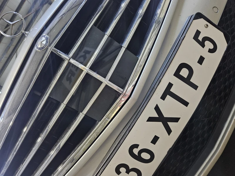 Mercedes-Benz E 250 AMG Avangard Distronic Plus шибедах XENON ACC LED , снимка 7 - Автомобили и джипове - 53205034