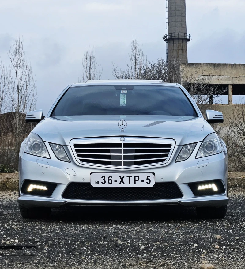 Mercedes-Benz E 250 AMG Avangard Distronic Plus шибедах XENON ACC LED , снимка 2 - Автомобили и джипове - 53205034