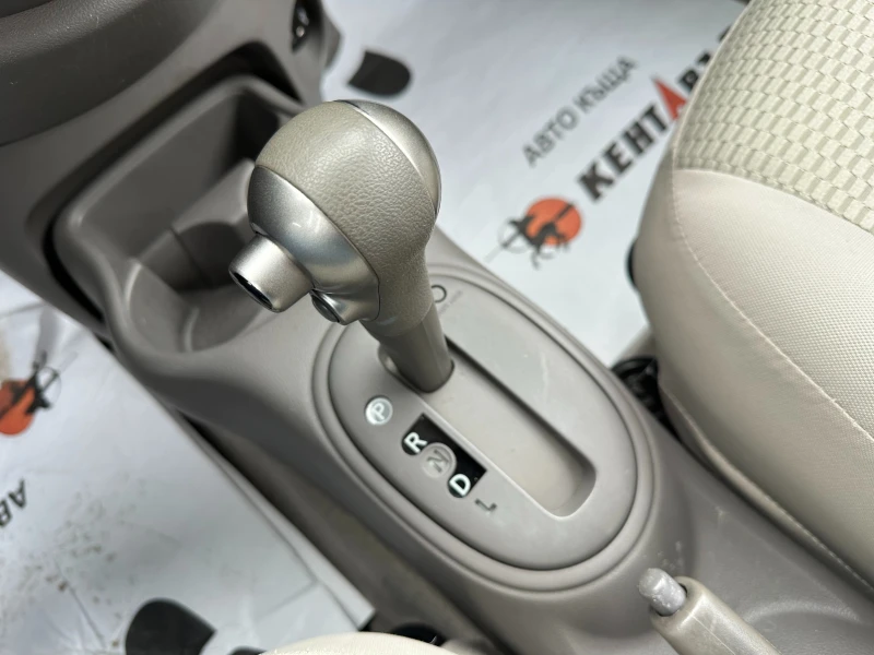 Nissan Micra, снимка 11 - Автомобили и джипове - 53285089