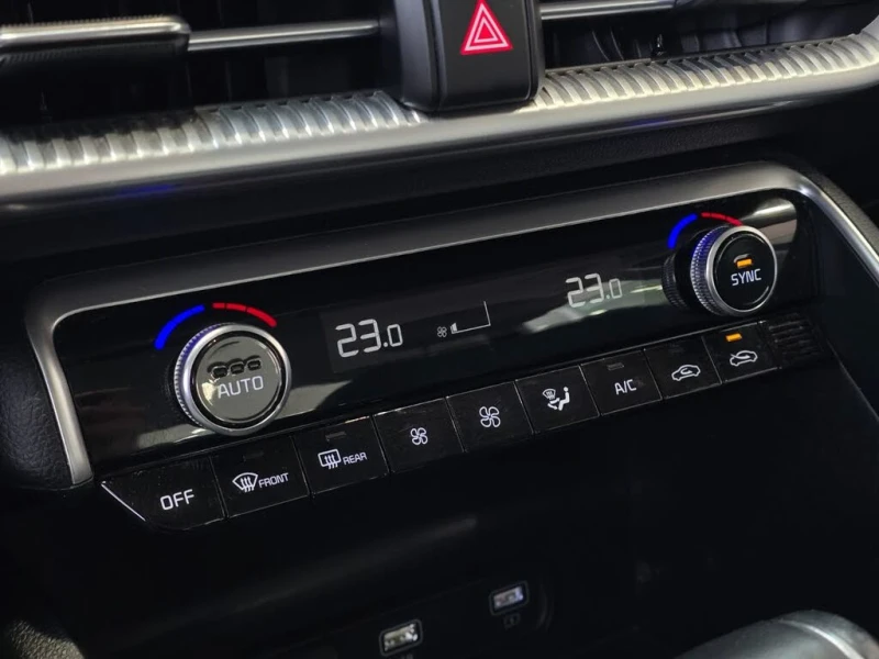 Kia K5 LX AWD, снимка 11 - Автомобили и джипове - 53437744