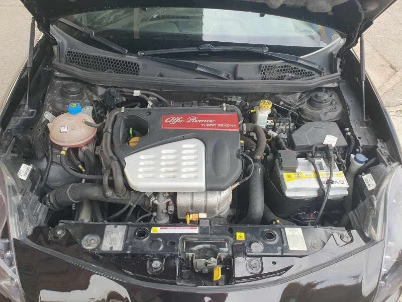 Alfa Romeo Giulietta, снимка 6 - Автомобили и джипове - 53449514