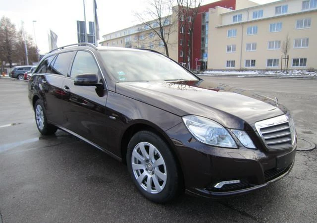 Mercedes-Benz E 220 w212-CDI-на част, снимка 1 - Автомобили и джипове - 48582509