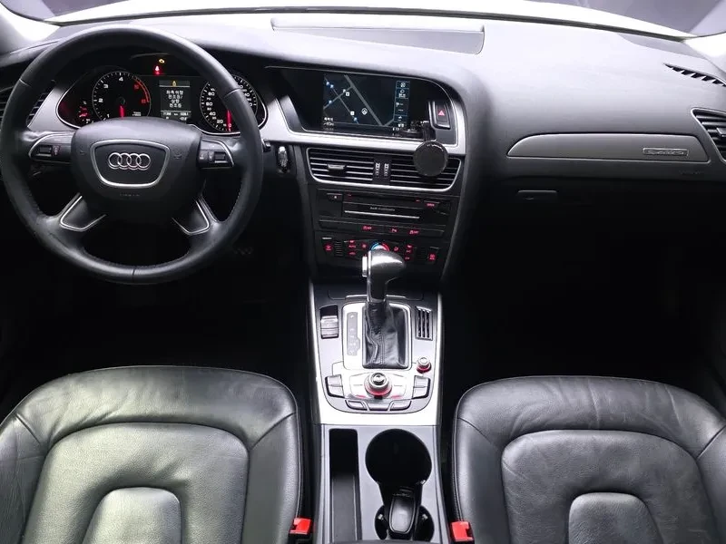 Audi A4 2.0 TDI Quattro - САМО 30% АВАНС, снимка 7 - Автомобили и джипове - 55738745