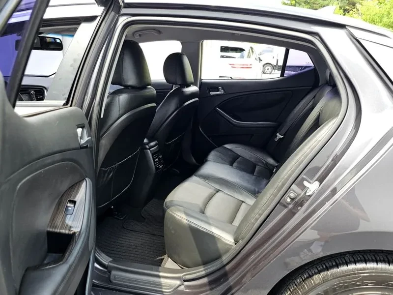 Kia K5 LPG - САМО 30% АВАНС, снимка 11 - Автомобили и джипове - 56322174