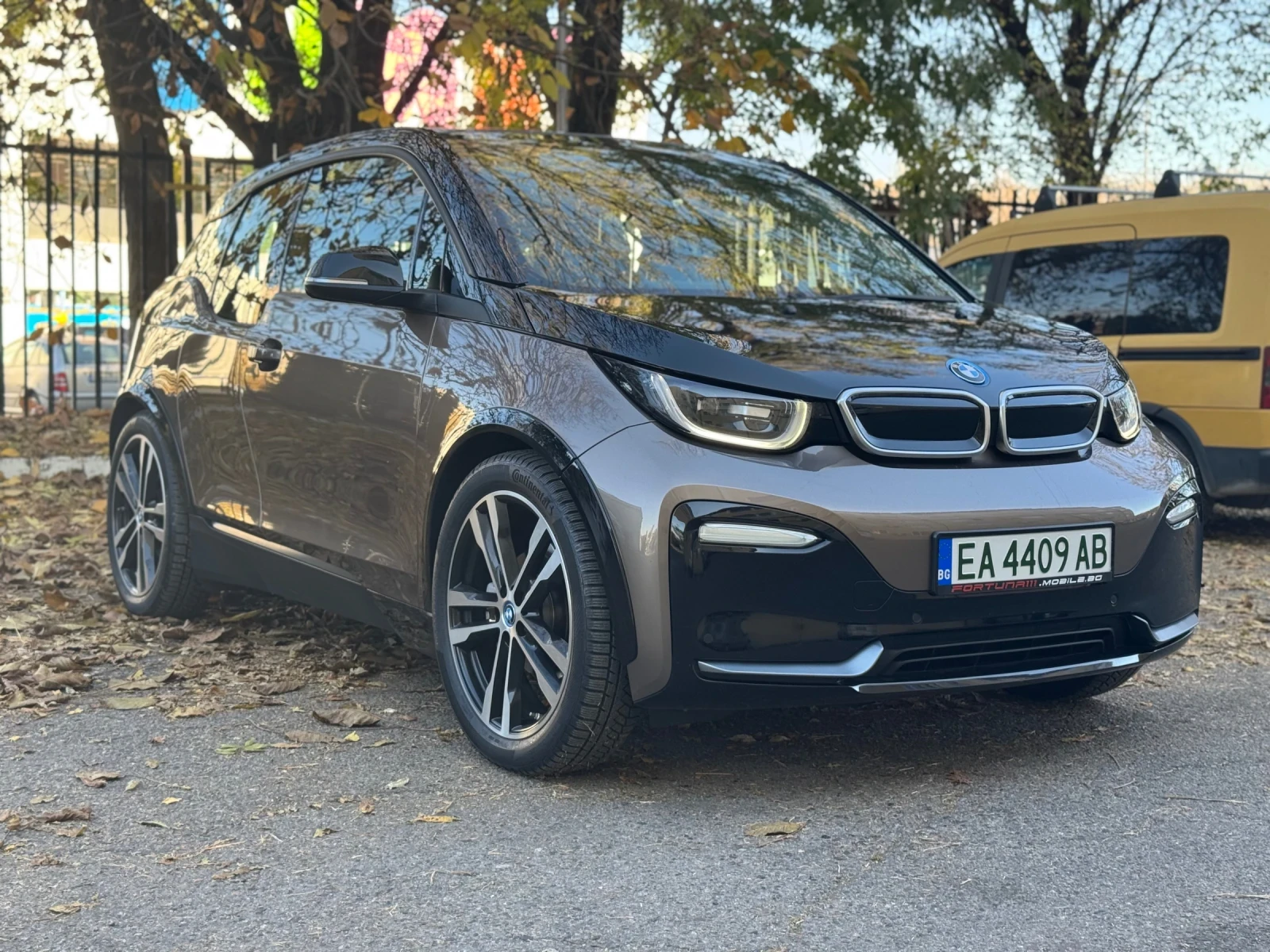 BMW i3 S 120Ah Кожа/Камера/Harman/Carplay/PDC/Distronic - изображение 3