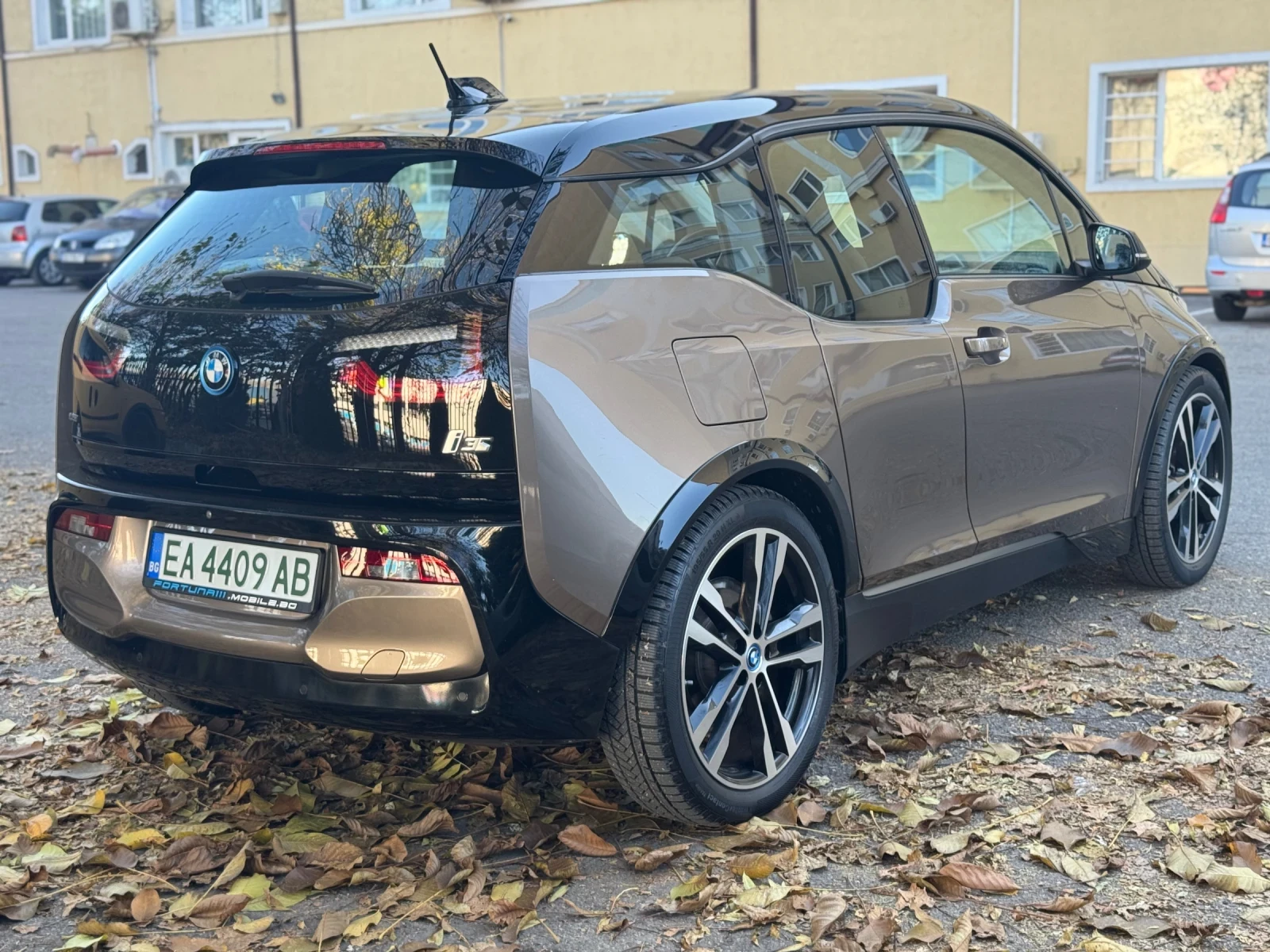 BMW i3 S 120Ah Кожа/Камера/Harman/Carplay/PDC/Distronic - изображение 4