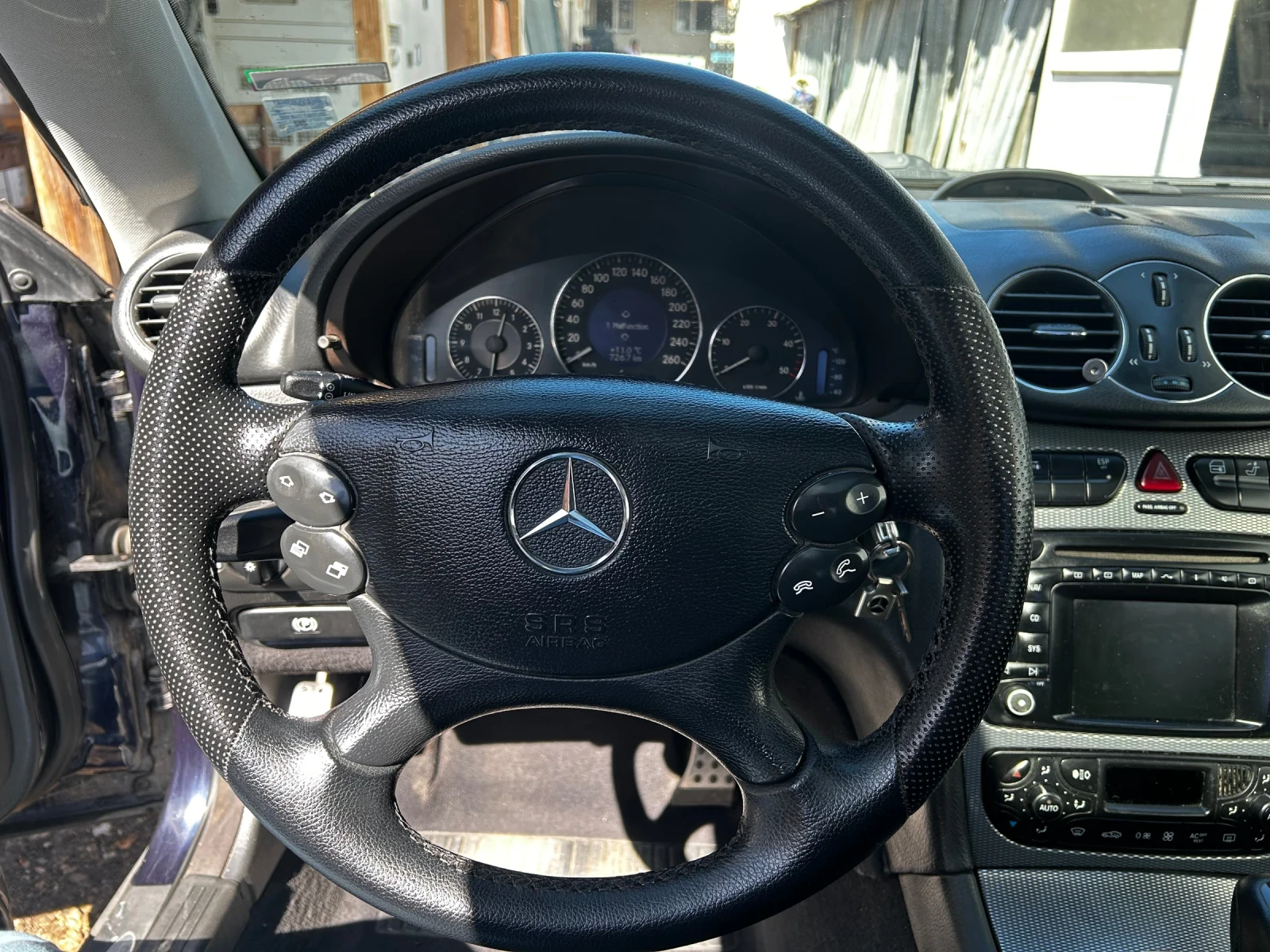 Mercedes-Benz CLK 270 CDI - изображение 8