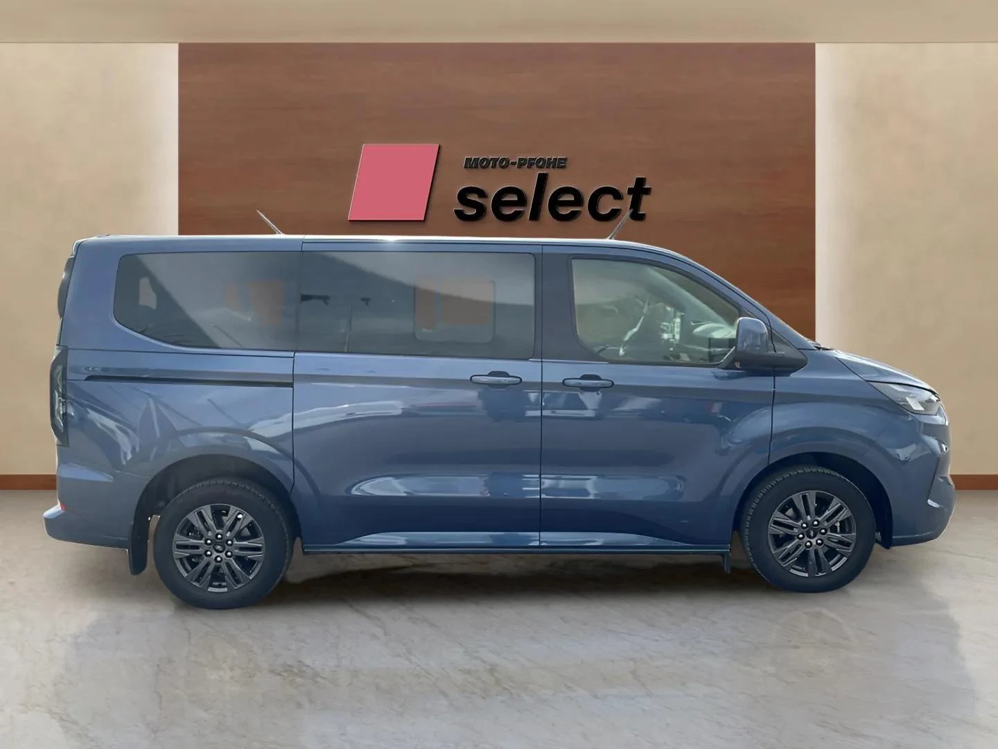 Ford Transit Custom 2.0 TDCi - изображение 4