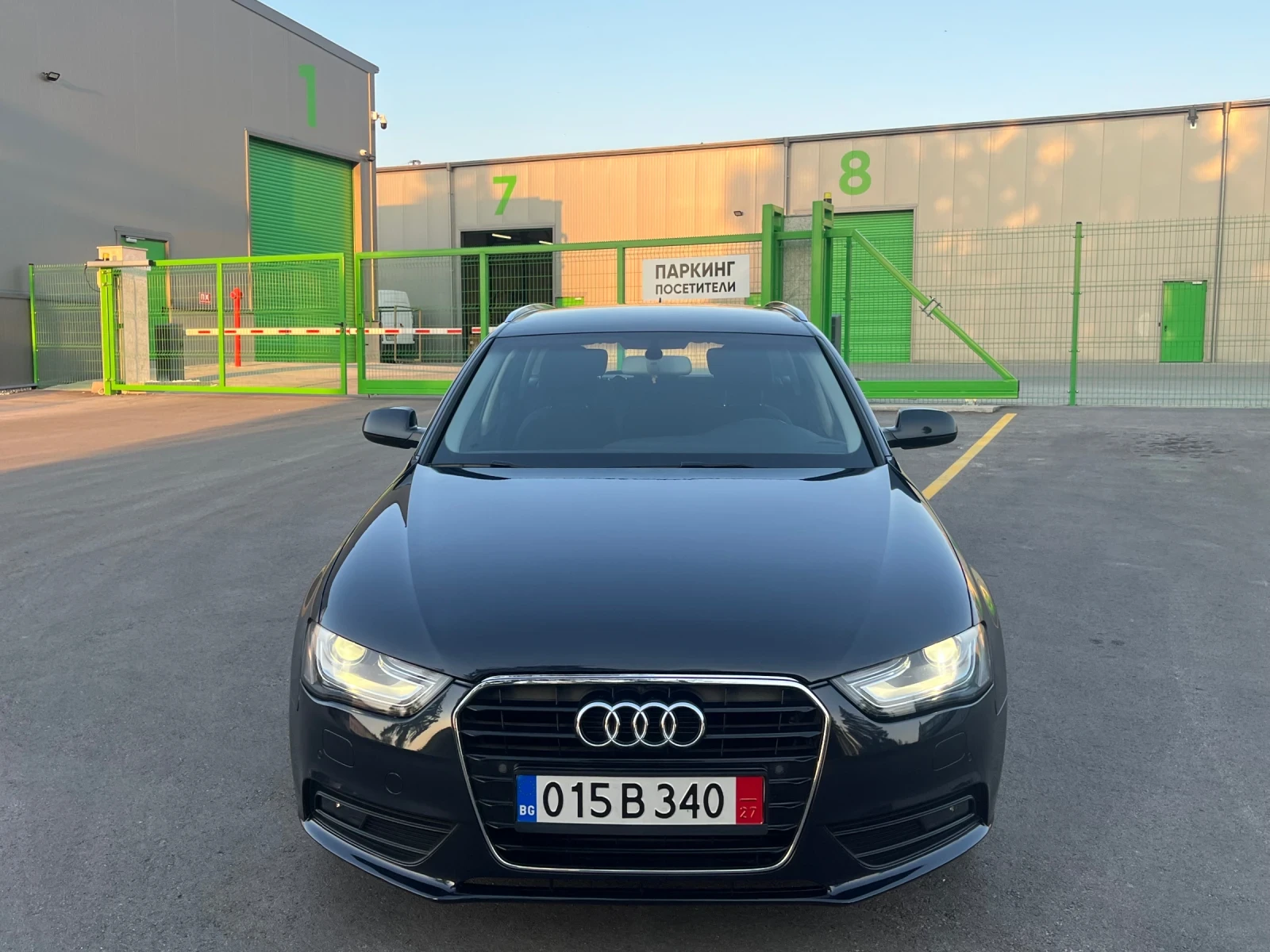 Audi A4 2.0TDI 143k.c. Facelift * Navi * LED * BI Xenon - изображение 8