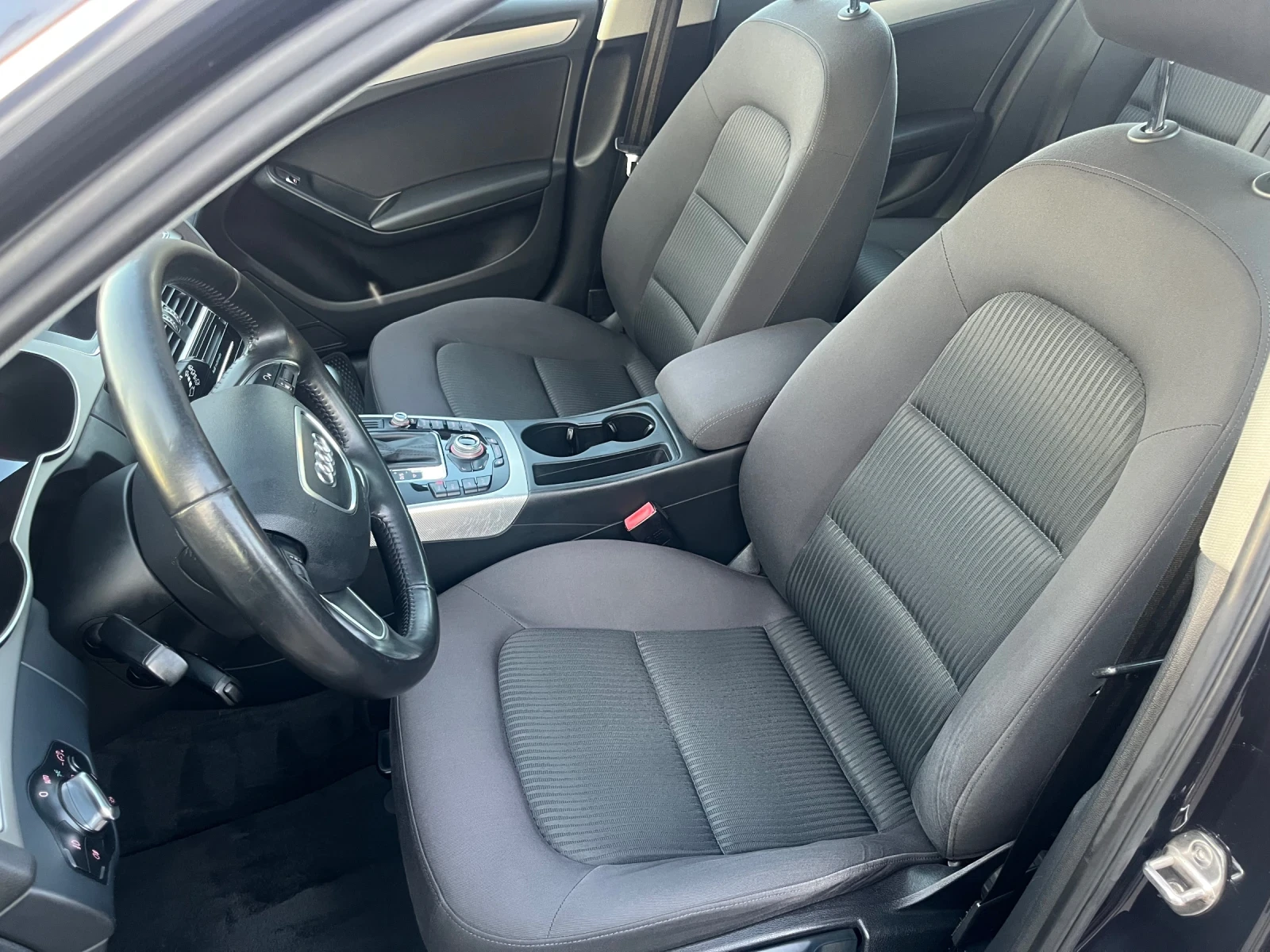 Audi A4 2.0TDI 143k.c. Facelift * Navi * LED * BI Xenon - изображение 10