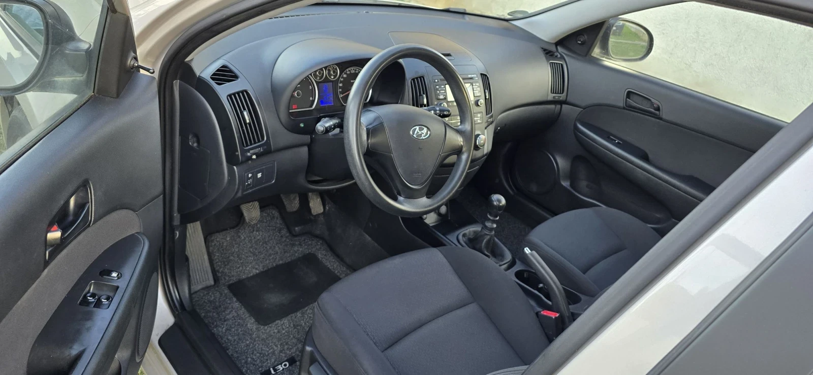 Hyundai I30 1.6 CRDI - изображение 7