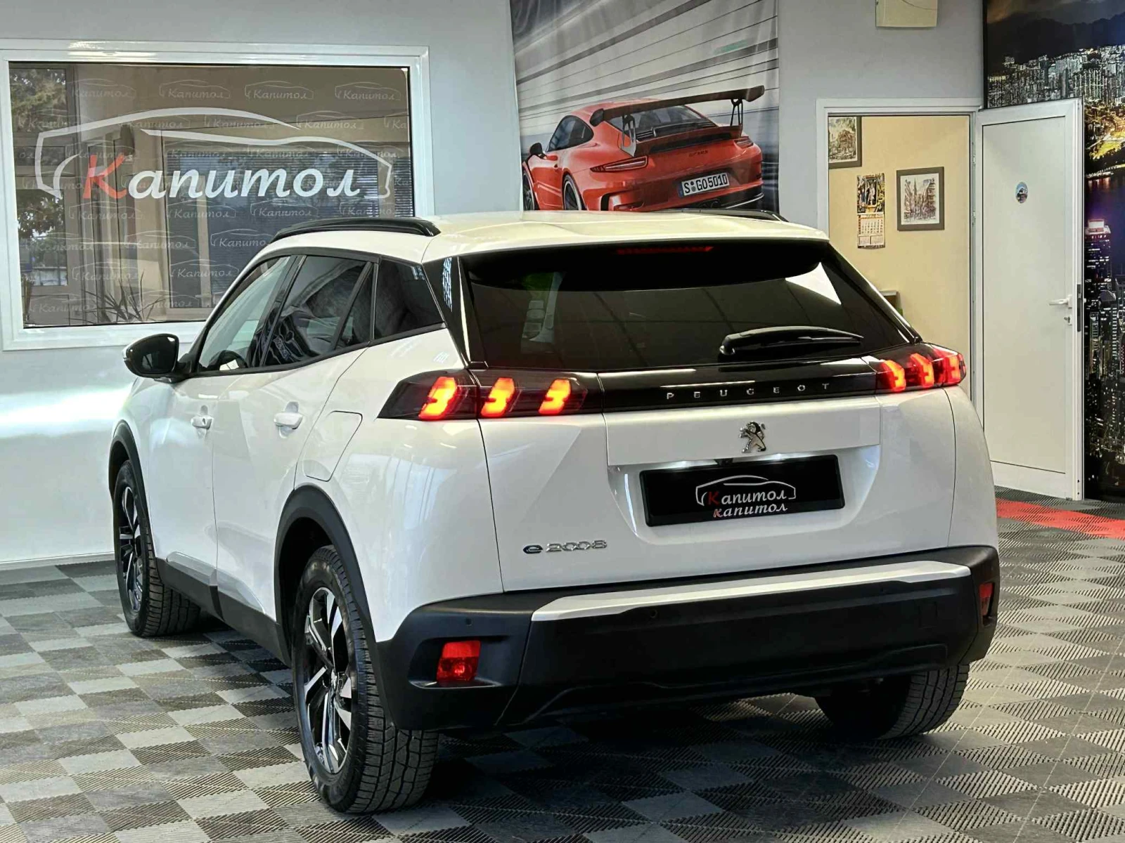 Peugeot 2008 ELECTRIC ALLURE 136 - изображение 4