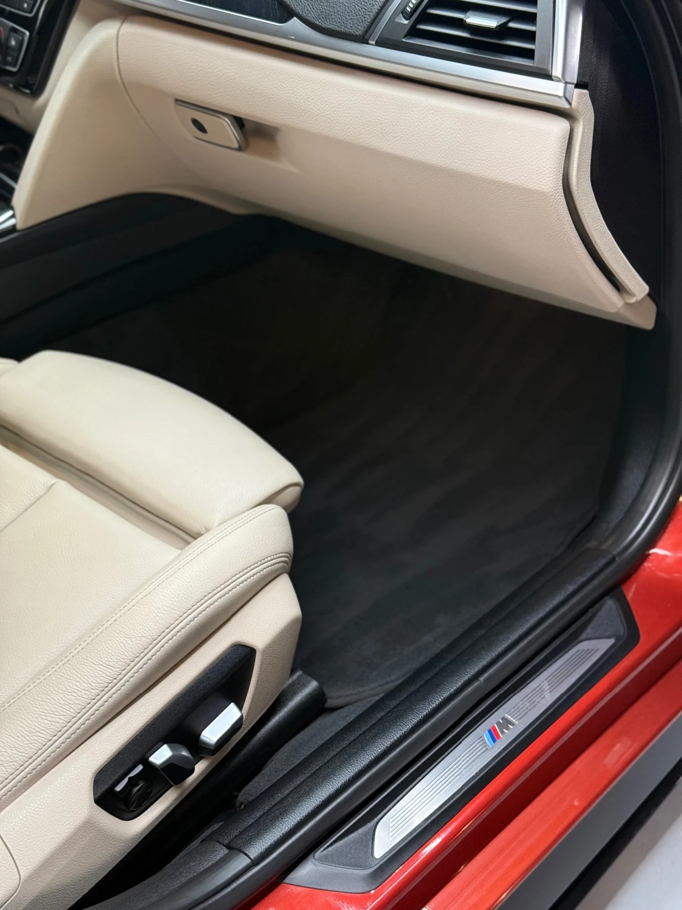 BMW 340 B58 | Mobile.bg   13