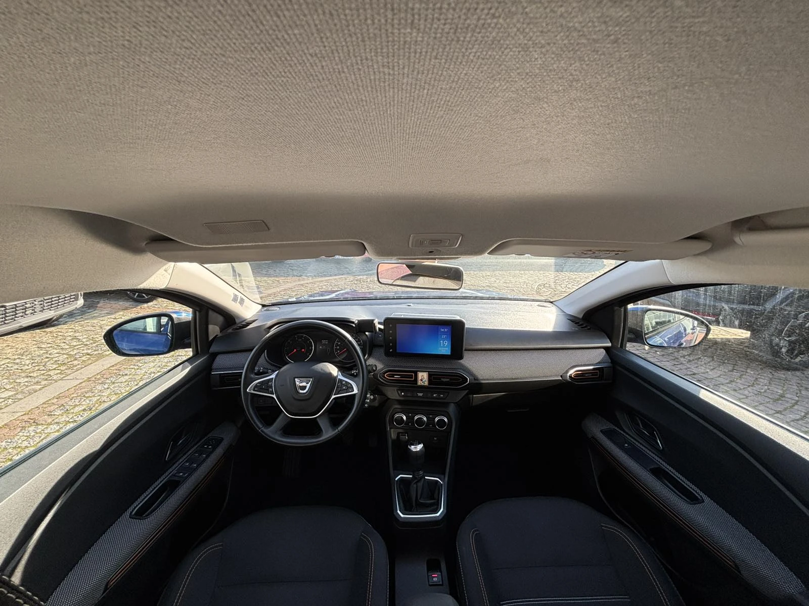 Dacia Sandero TCe 100 �.�. ������ ECO-G Start & Stop BVM6 | Mobile.bg � ����������� 8