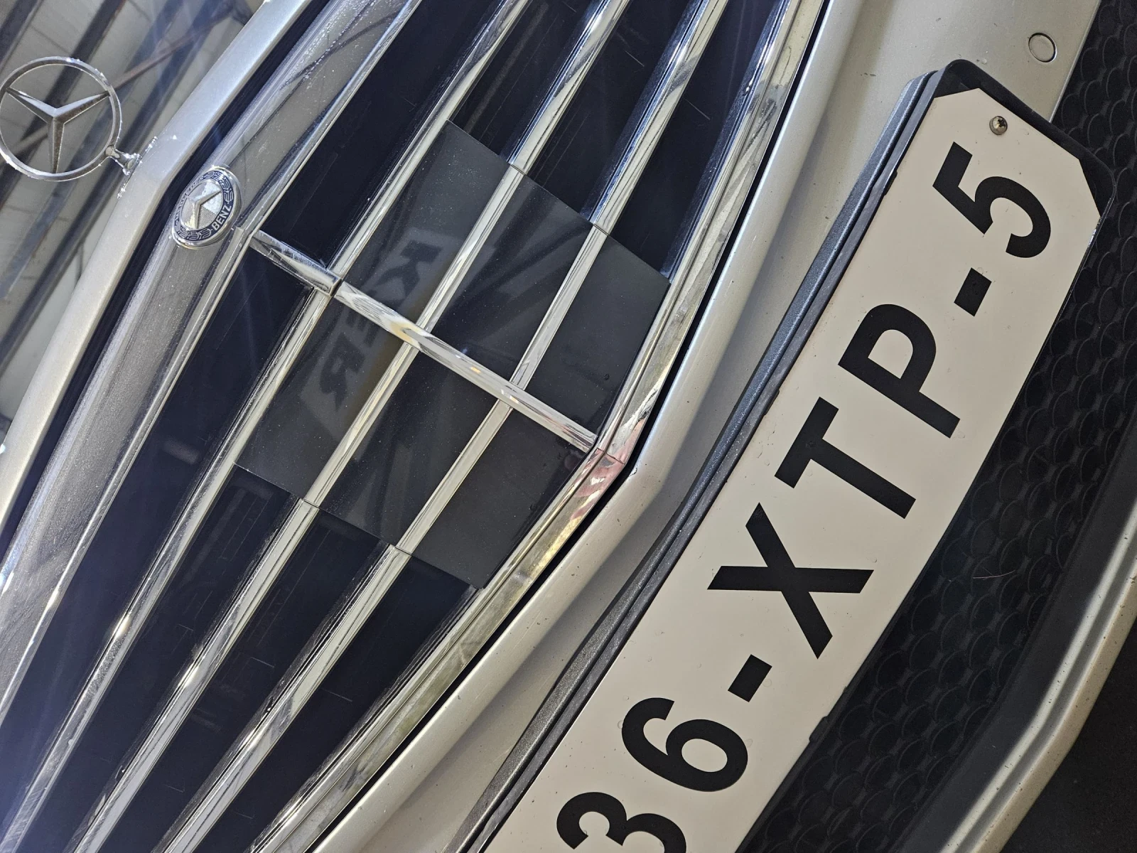 Mercedes-Benz E 250 AMG Avangard Distronic Plus шибедах XENON ACC LED  - изображение 7