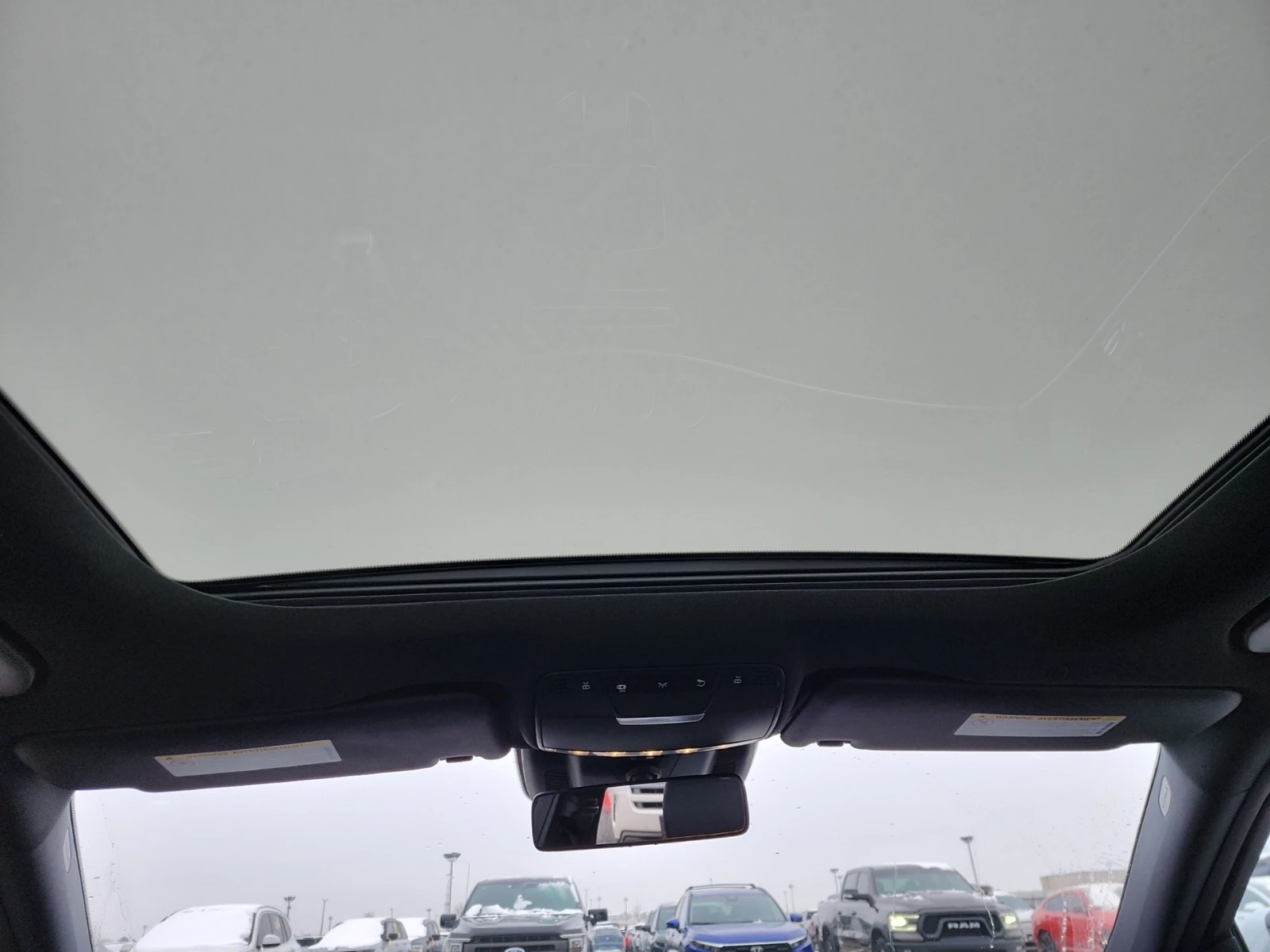 Mercedes-Benz E 300 AMG-PKG* PANO* BURMESTER* DISTRONIC* 360view*  | Mobile.bg � ����������� 12