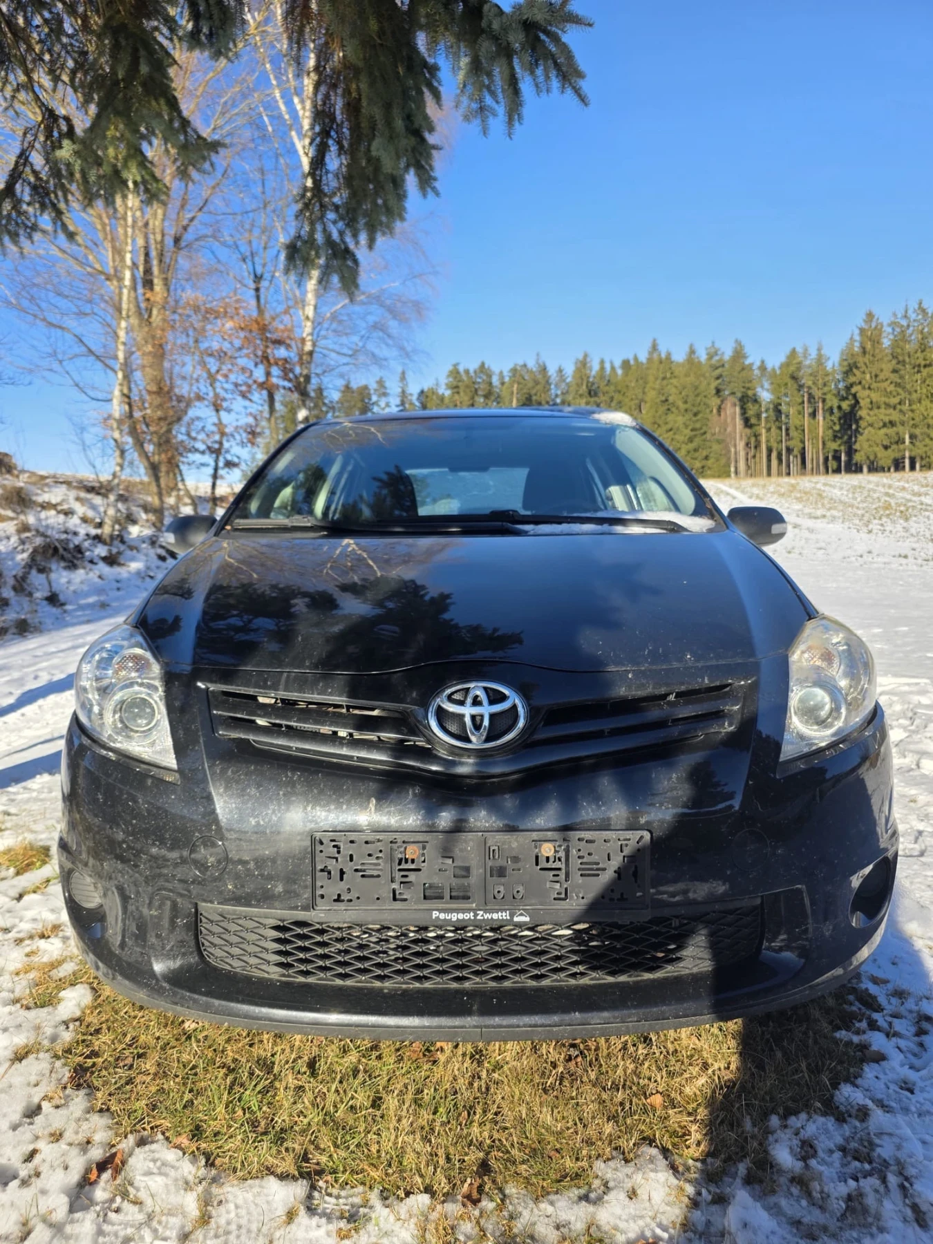 Toyota Auris 1.4 D4D Facelift - изображение 2