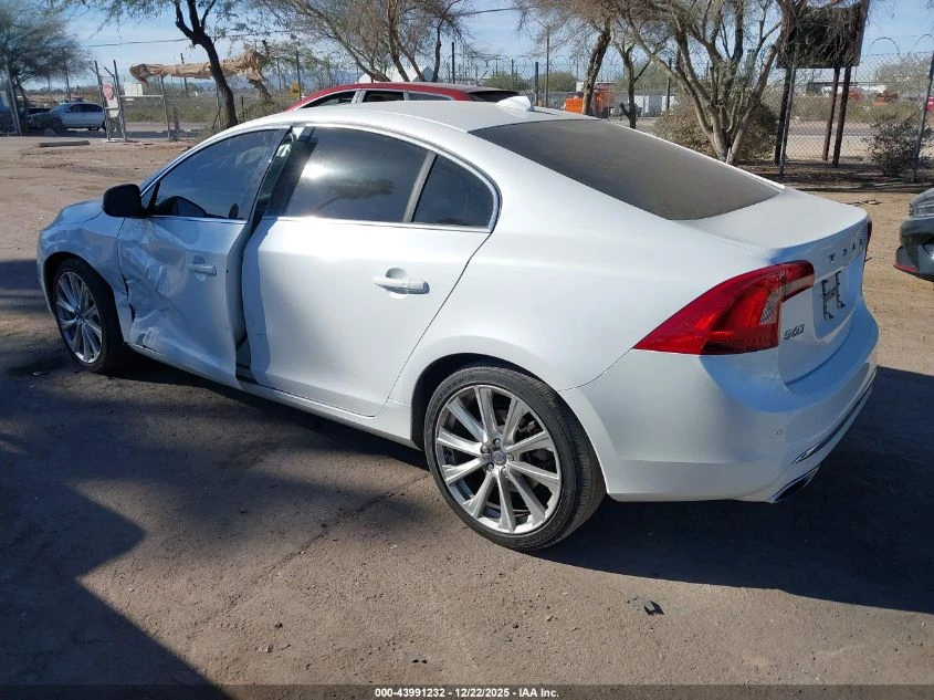 Volvo S60 2l Inscription T5 - изображение 3