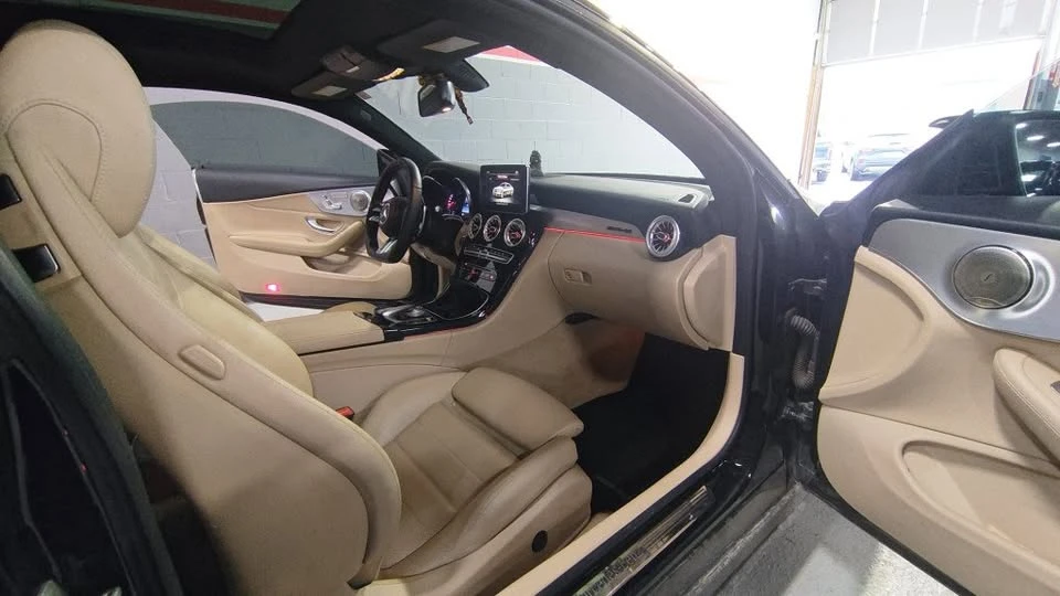 Mercedes-Benz C 300 AMG Package| NAVI| Sunroof | VIDEO| Android Auto, снимка 3 - Автомобили и джипове - 53950169