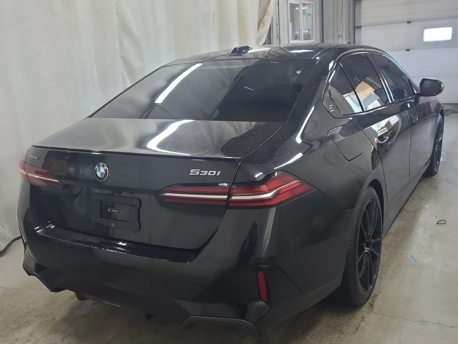 BMW 530 * * CARFAX * * АВТО КРЕДИТ * * , снимка 6 - Автомобили и джипове - 53951578