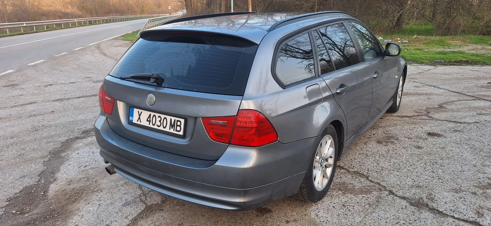 BMW 320 BMW 320, снимка 3 - Автомобили и джипове - 54032931