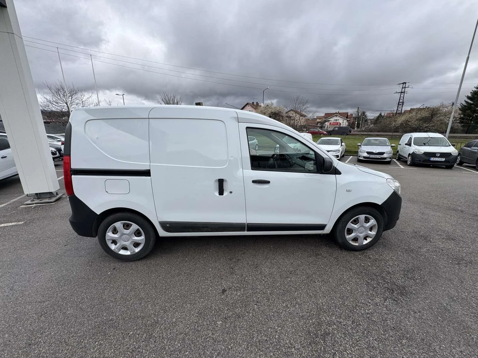 Dacia Dokker 1.5Dci, снимка 7 - Автомобили и джипове - 54080519